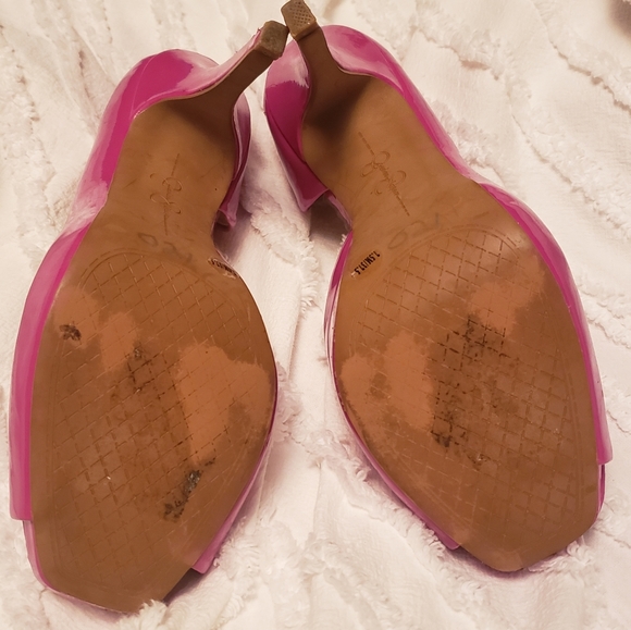 Heels - Picture 3 of 5